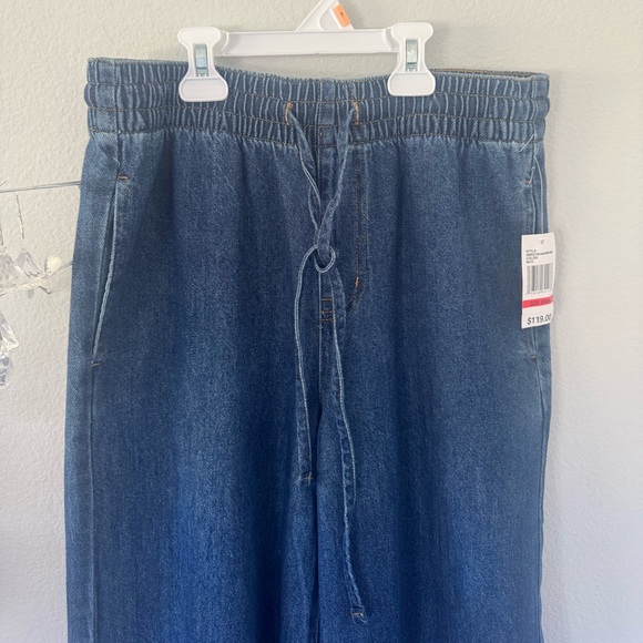 Habitual Dark Blue Wide-Leg Jeans. NWT. Dark wash. - Picture 4 of 4